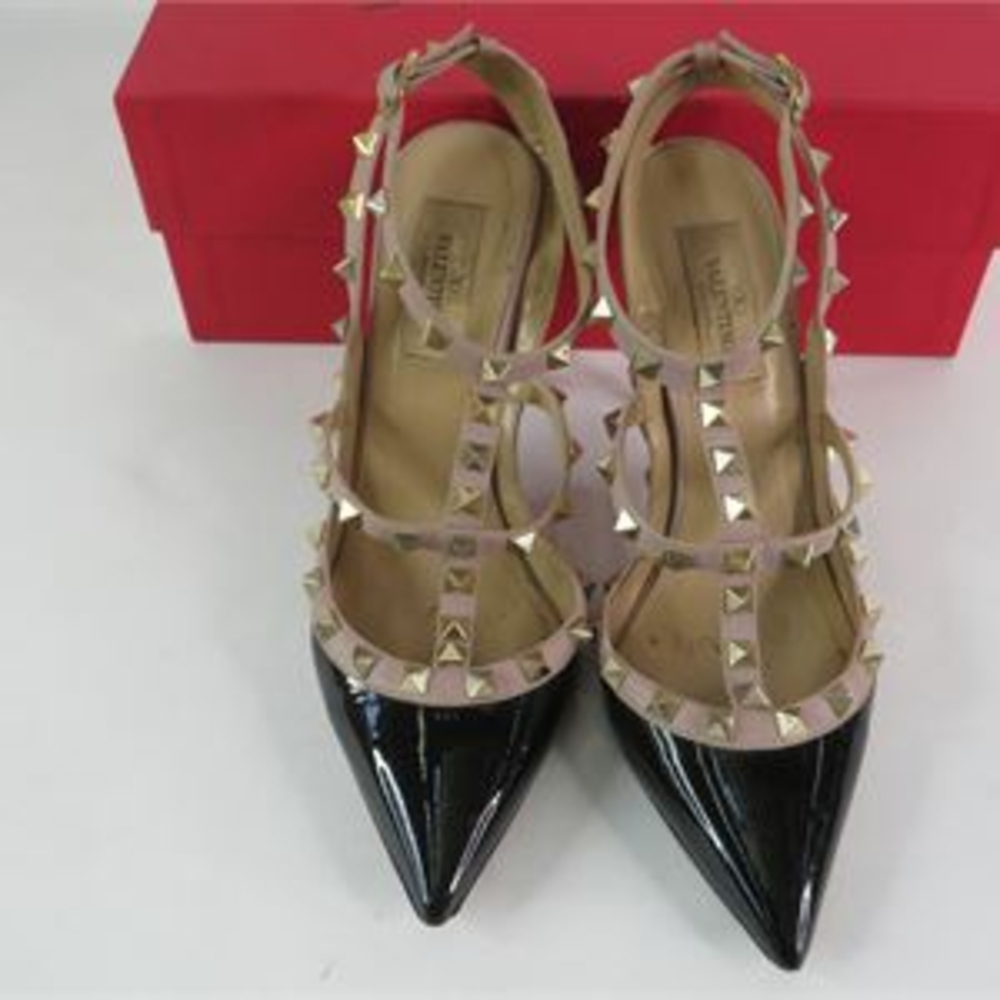Valentino Garavani Black Heels | Women’s Size 37.5 (7.5) - Picture 7 of 10